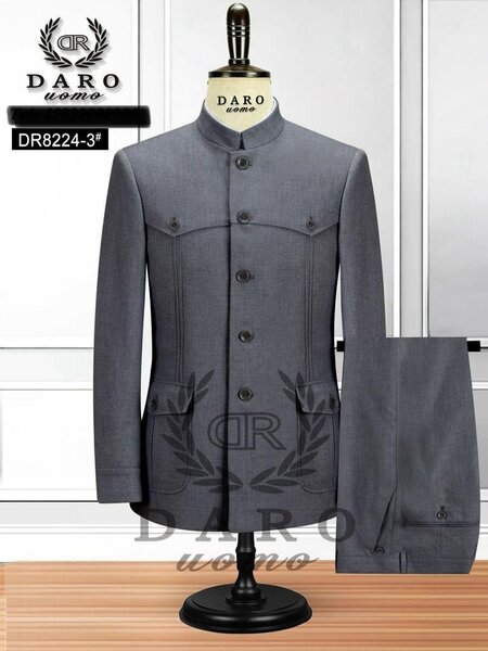 Daro political suit