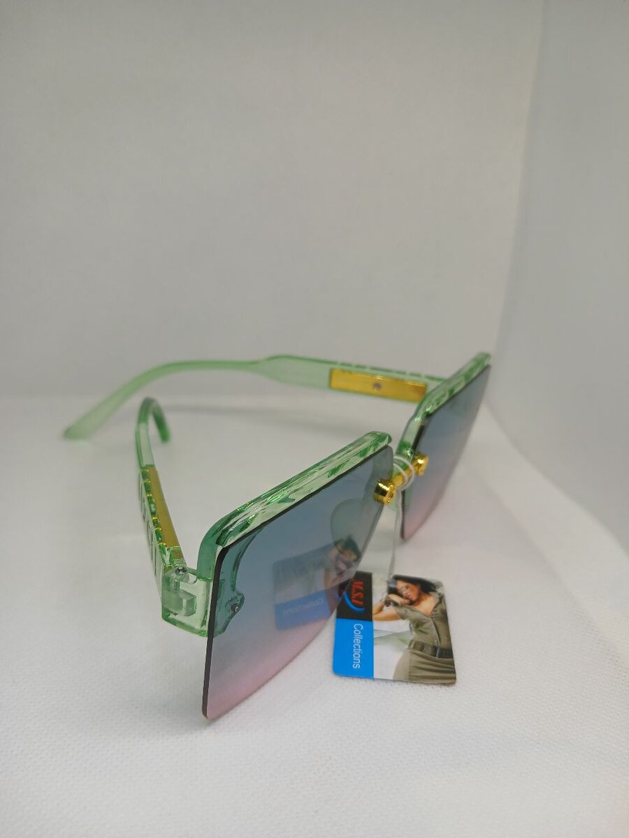 Light green sunglasses for women