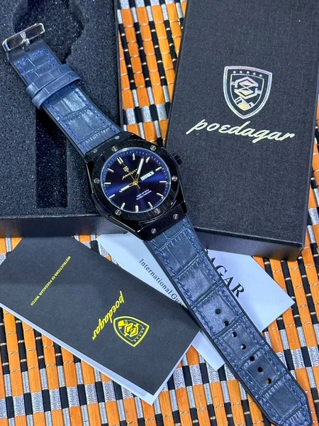 Montre élégante Poedagar