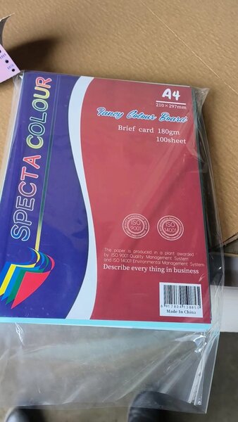 Papier A4 Specta Colour 180g