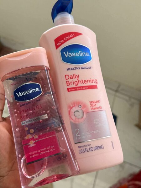 Vaseline teint claire