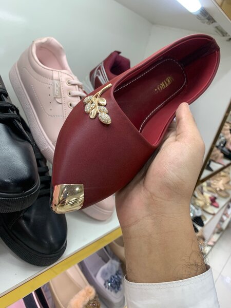 Ladies Pump 2 Colors