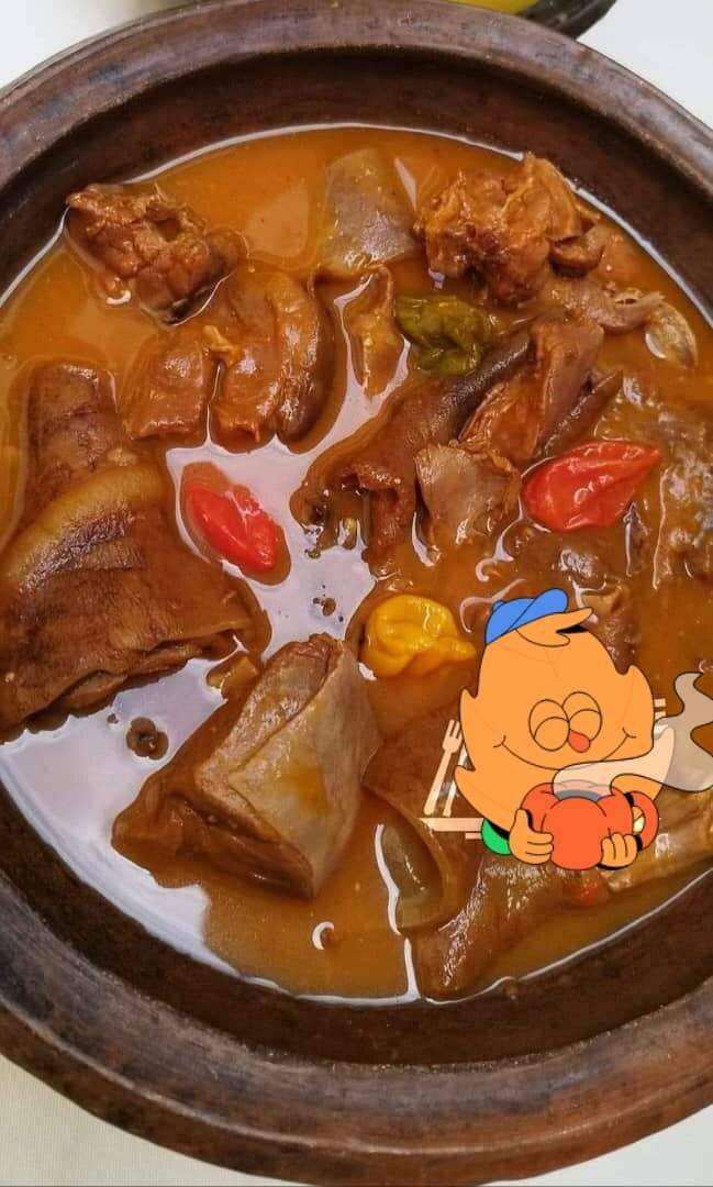 Foutou et soupe d'aubergine