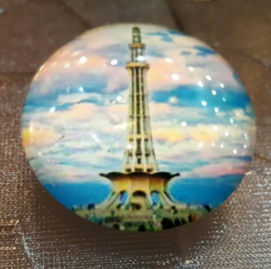 Fridge Magnets . Pakistani Monuments . set of 2 souvenirs .Handmade