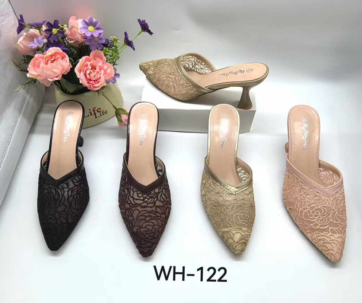 Mules en Dentelle Élégantes