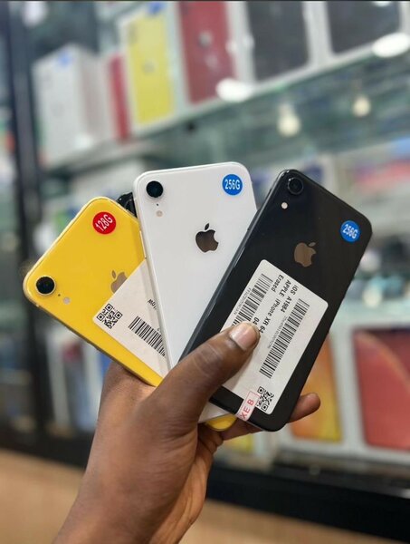 iPhone XR