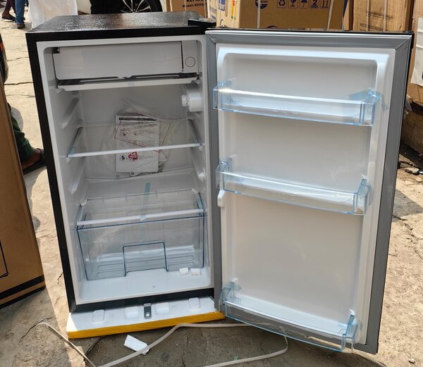 Royal tech table top refrigerator