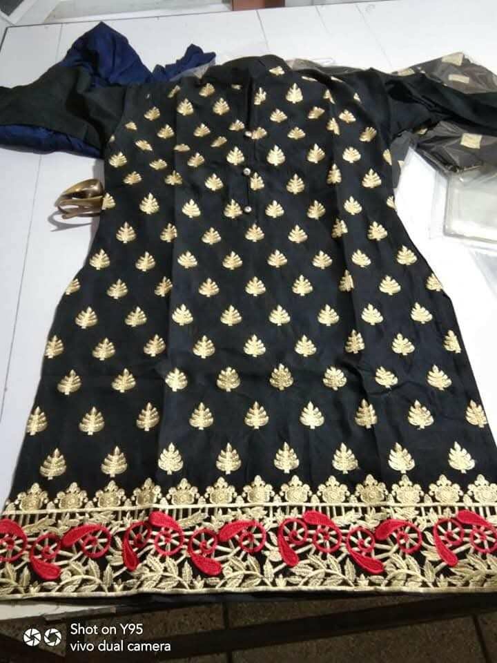 Ladies kurta