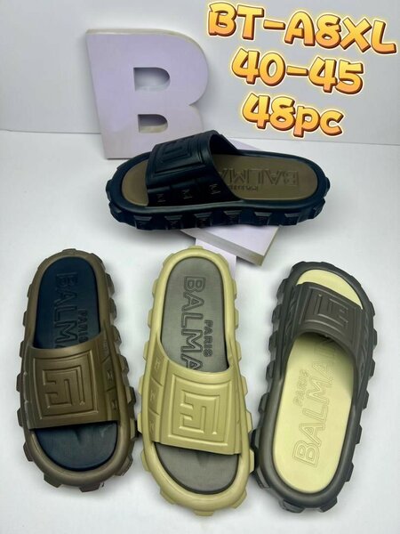 Sandales de plage modernes