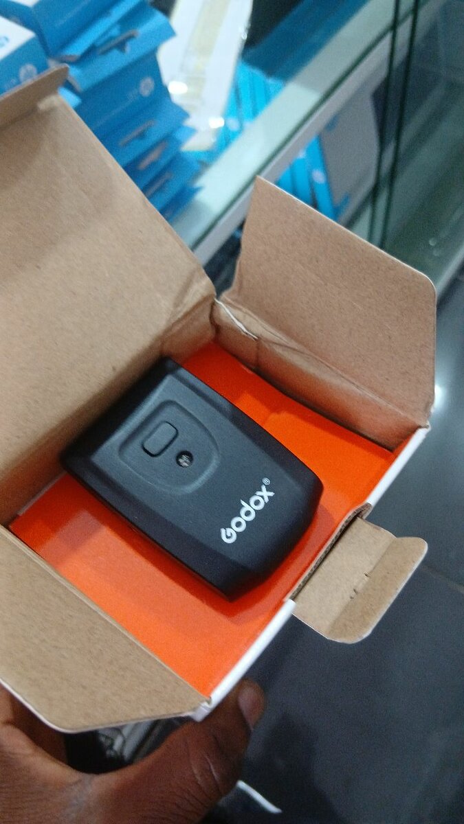 Flash  Godox TT520 ||