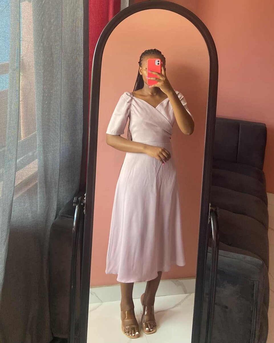 Dress Size S (UK 8/10)