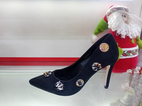 Женские туфли