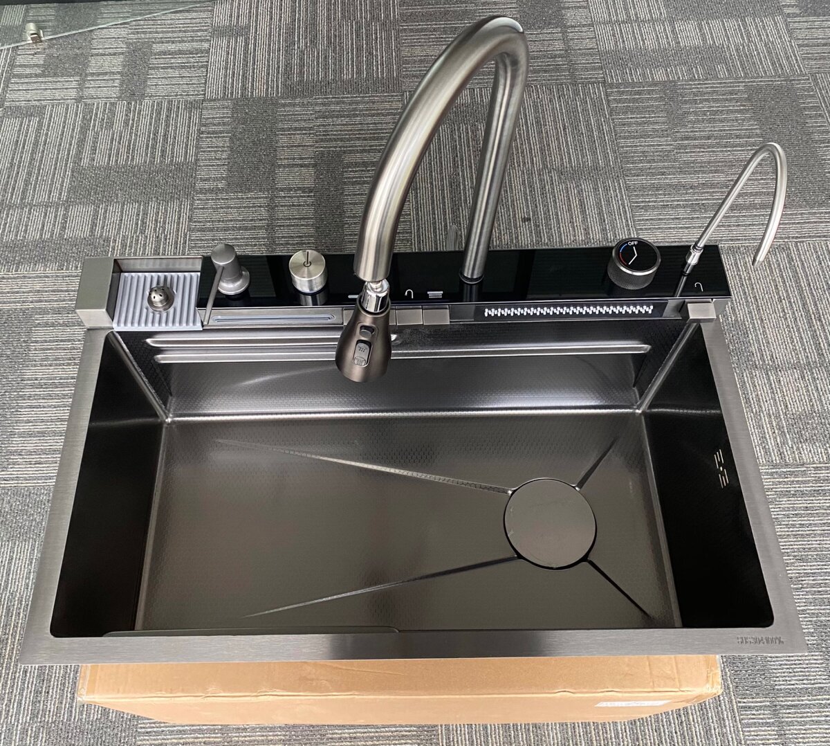 SUS 304 Stainless steel smart sink
