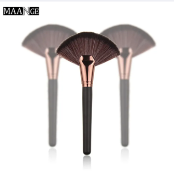 New Powder Brush Face Powder Makeup Brush Cosmetic Brush For Women