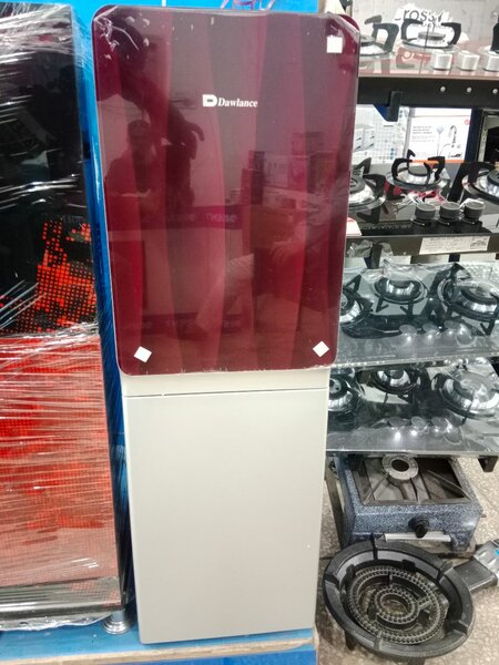 Dawlance water dispenser