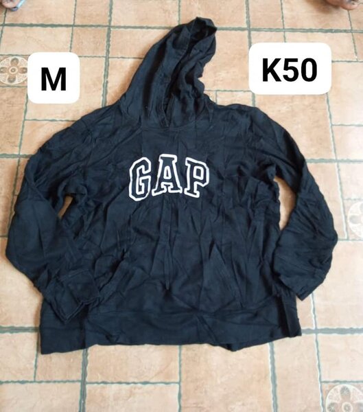 sweatshirt black gap M