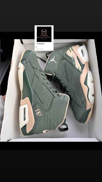 Basket AIR JORDAN authentique avec sa boîte