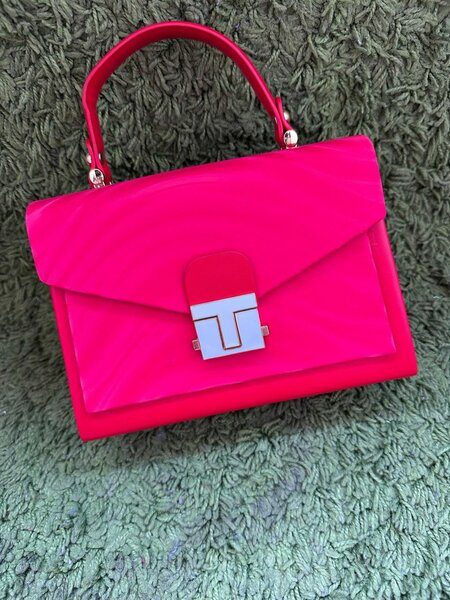 Sac à main élégant femme