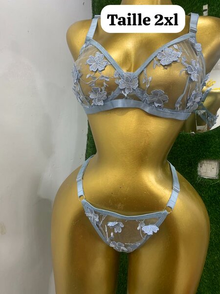 Lingerie en dentelle 2XL
