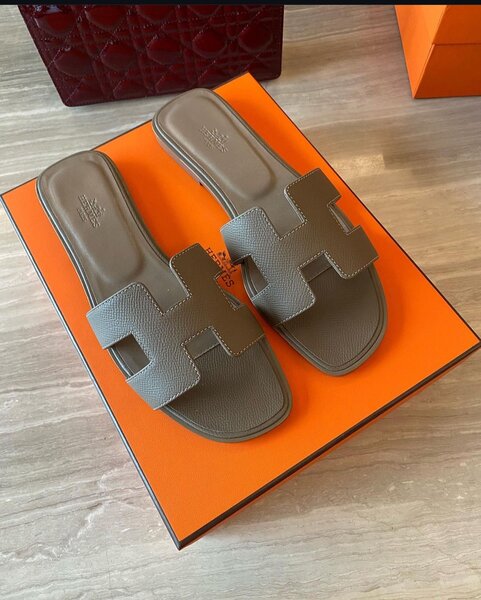 Hermes slides