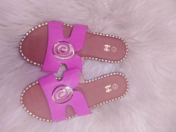 Girls slippers