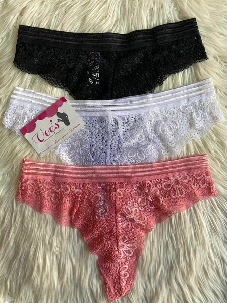 Strings et culottes pour femmes