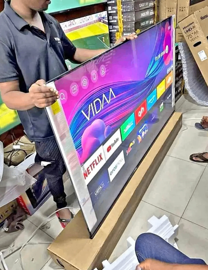 Smart TV 43 Pouces UHD