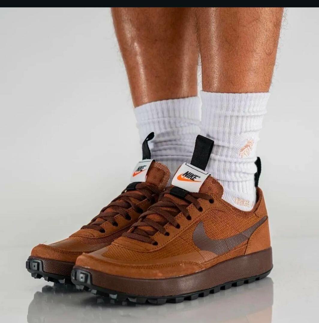 Baskets marron homme moderne