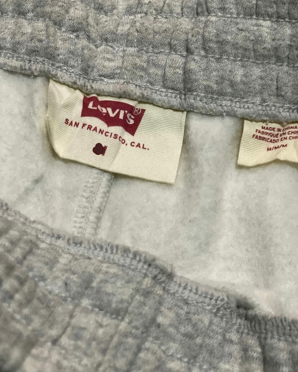 LEVI'S Pants