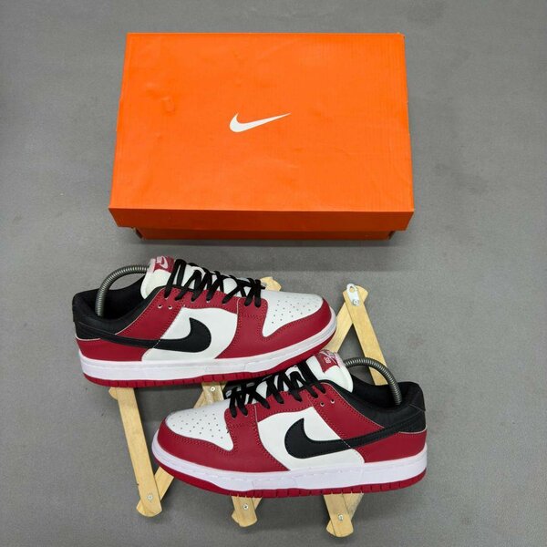 Nike Sneakers Rouge et Blanc