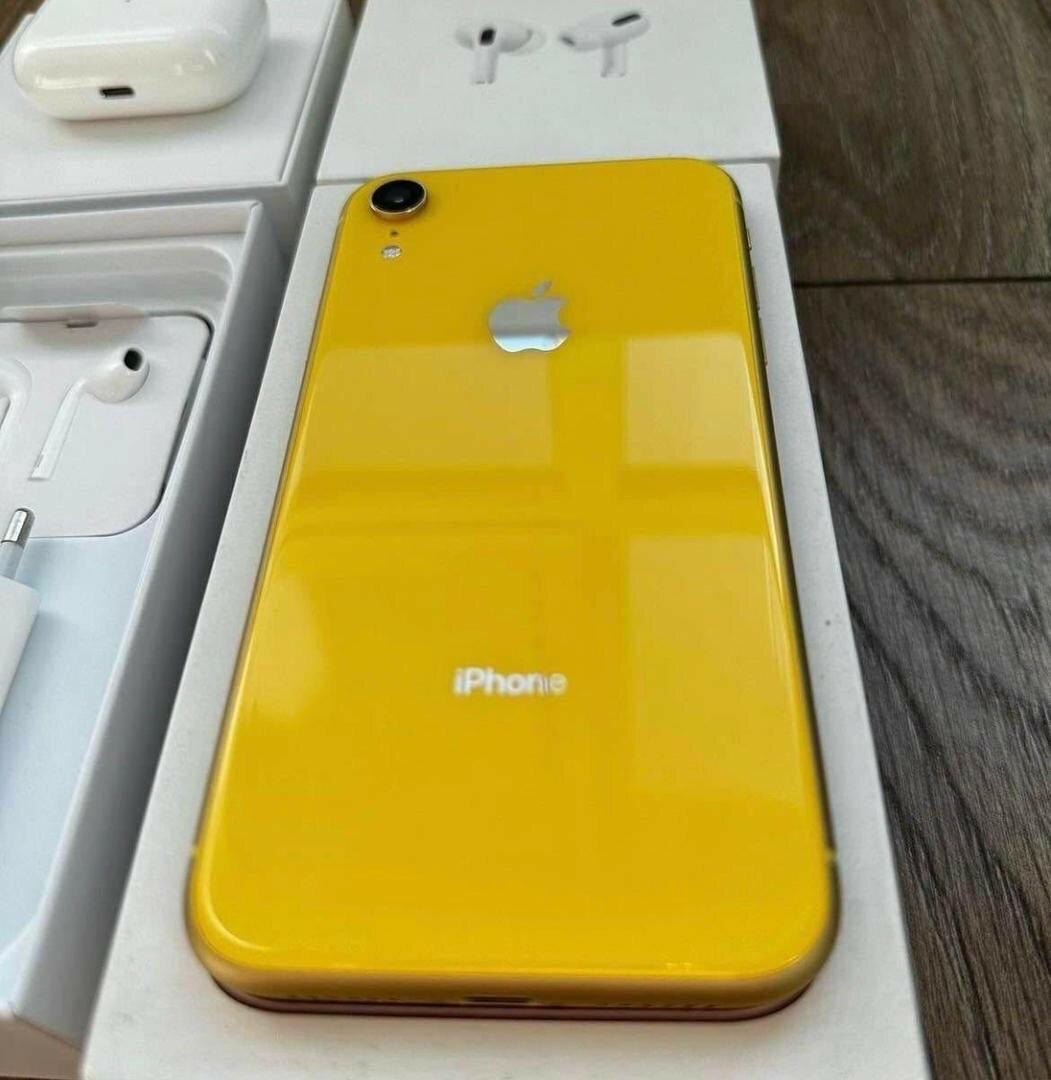 iPhone XR