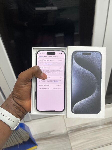iPhone 15pro 256GB