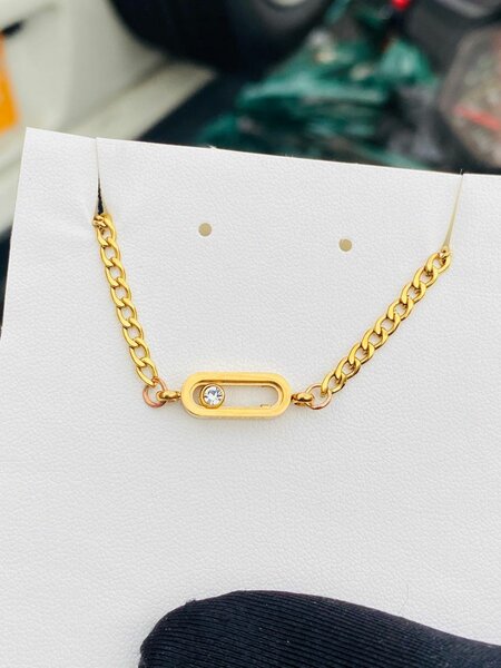 Collier chaîne doré luxe