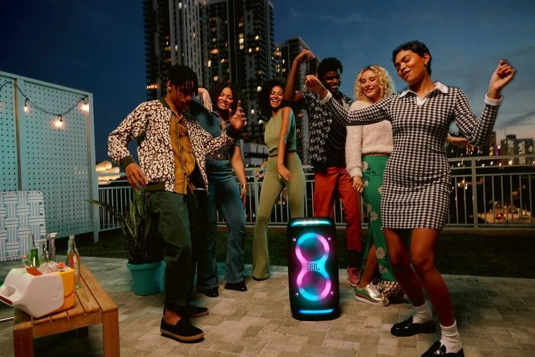 Аренда колонки JBL (США) PartyBox 320.