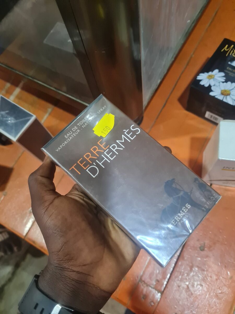 TERRE D'HERMÈS PERFUME