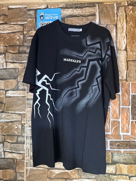 T-shirts graphiques tendance