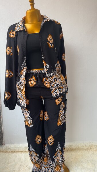 Vêtements imprimés tendance