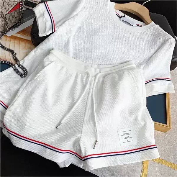 Top and down (shorts )