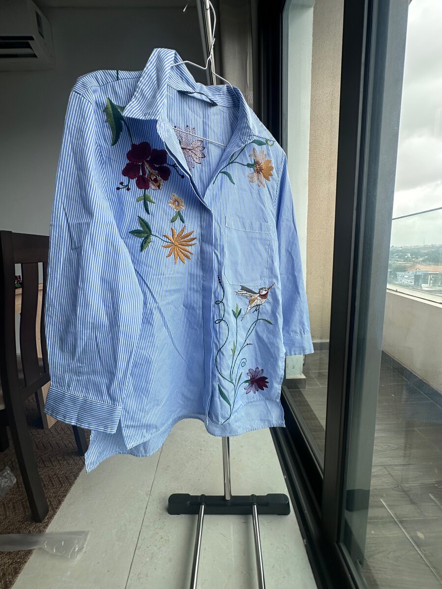 Chemise Femme à Rayures Brodée