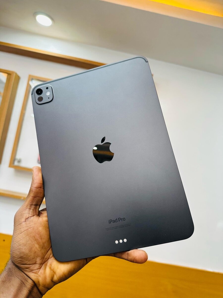 iPad Pro M2 12.9 inches