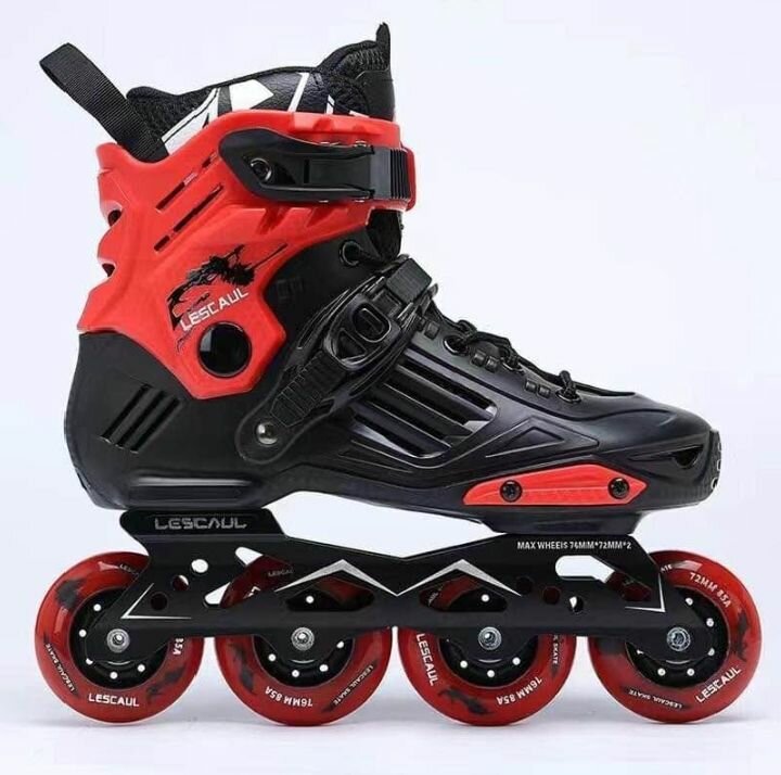 Roller coaster rouge noir