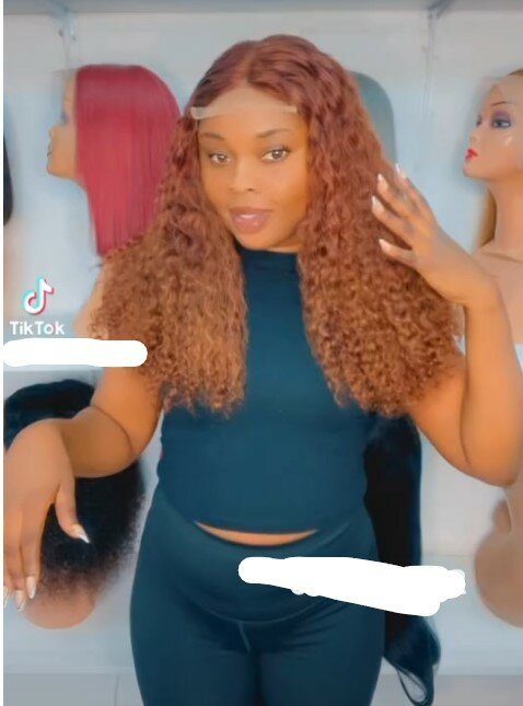 Beautiful and elegant women's wig