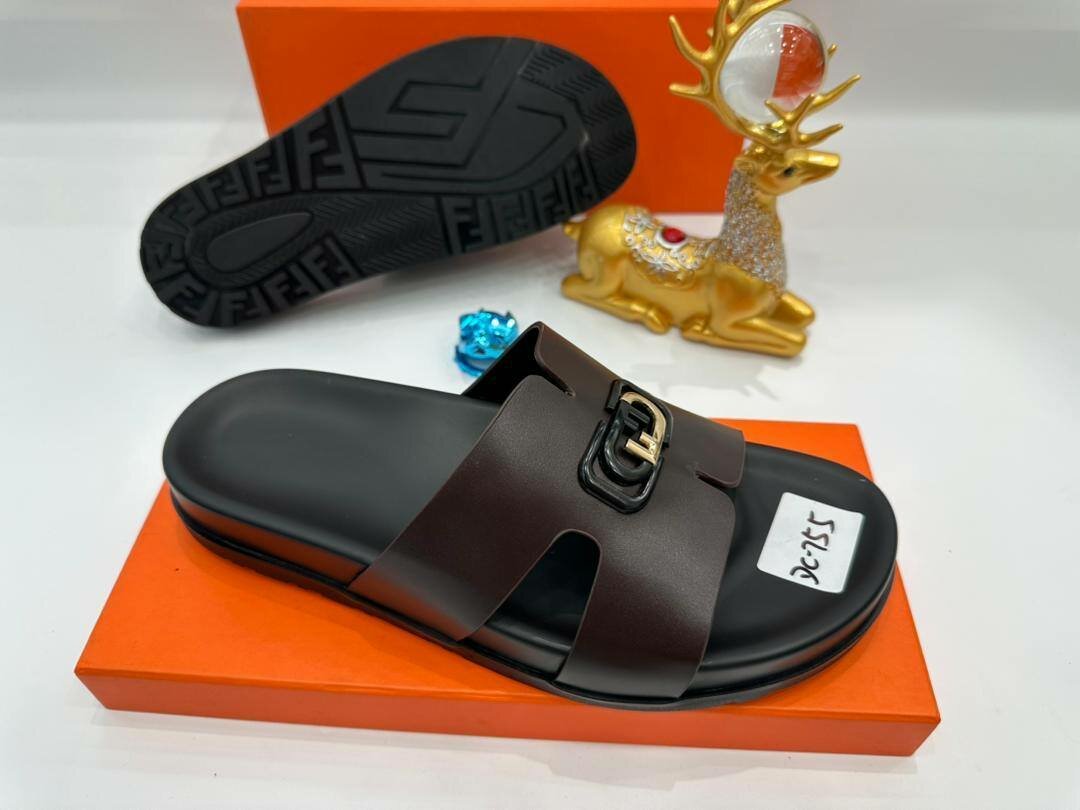 Tapette en cuir sadanl