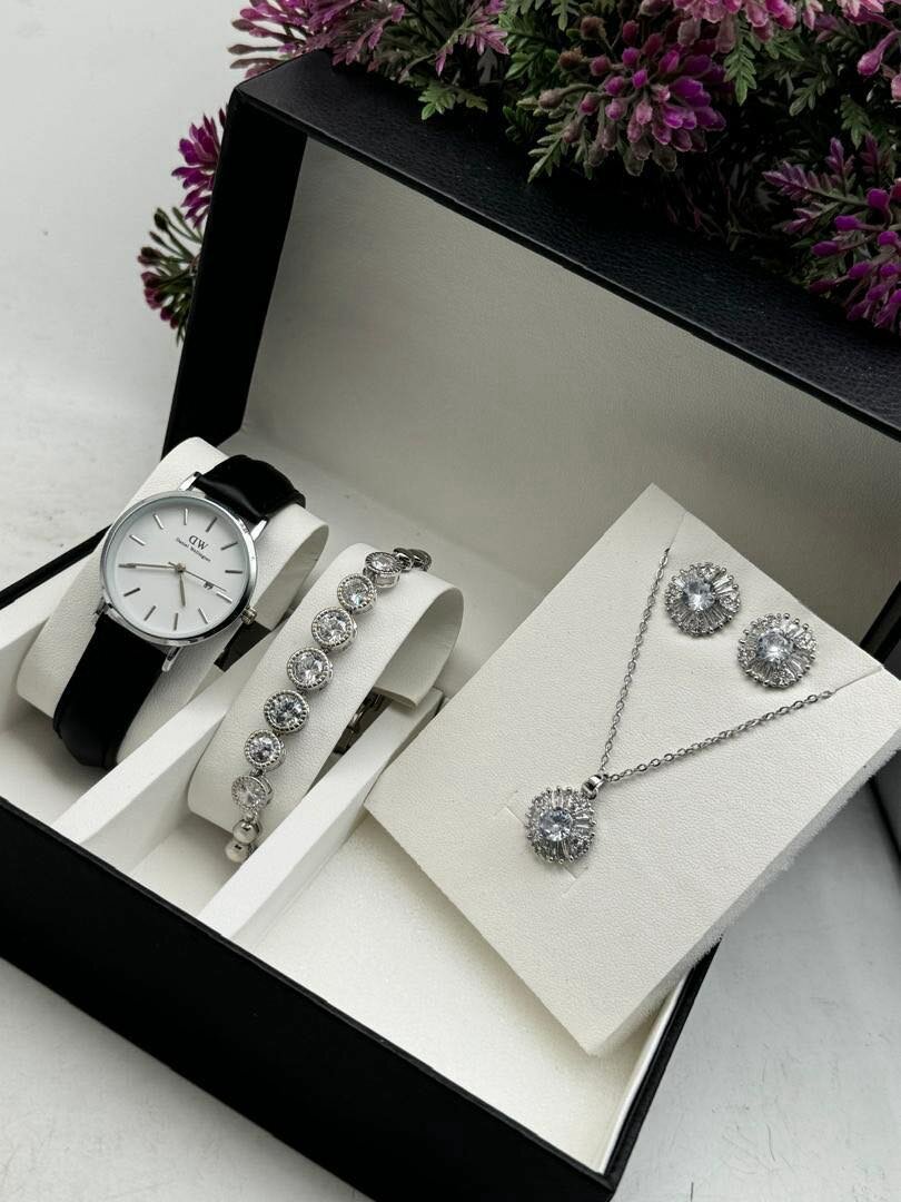LADIES SET DW, HERMES WATCH WITH BRACELET AND EARRINGS