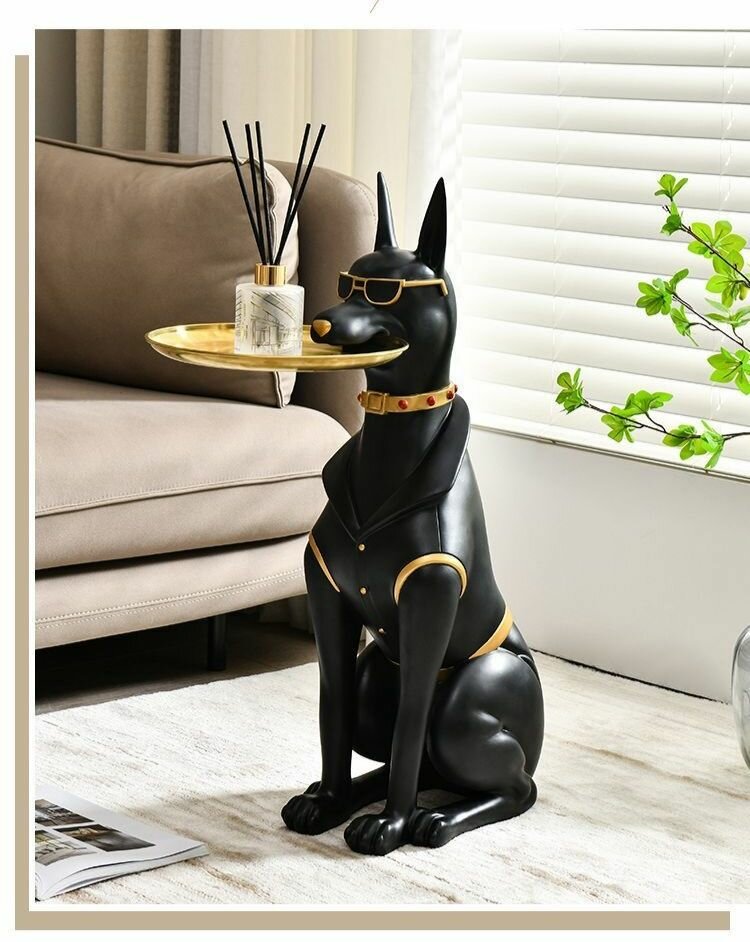 Собаку с подносом