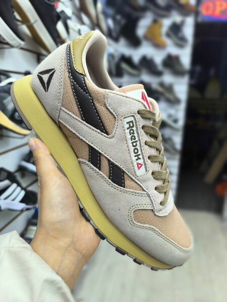 Reebok classic