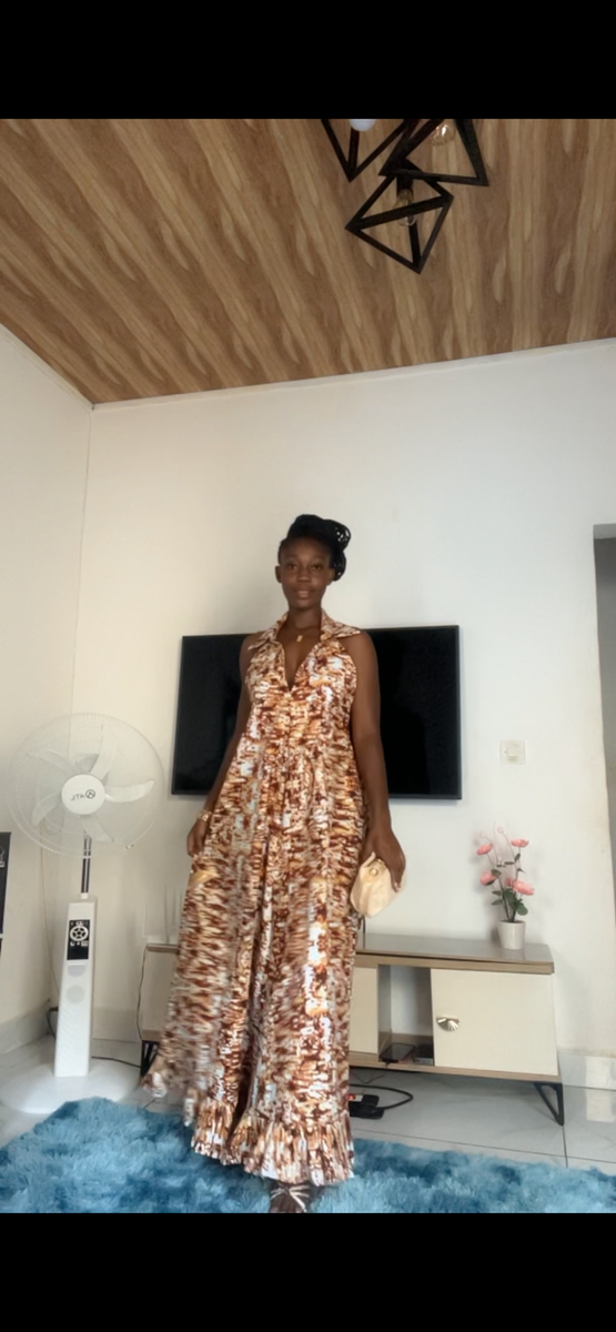 Robe dos nu élégante