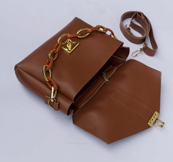 Women's shoulder bags