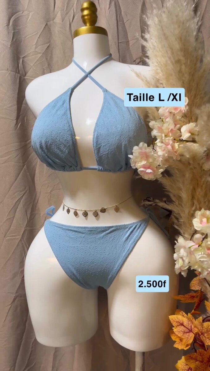 Maillot de bain bleu femme