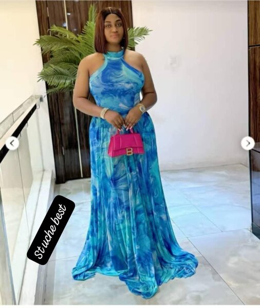 Robe Longue Bleu Élégante